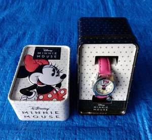 Disney MINNIE MOUSE Ladies Watch (Accutime Corp) w/PINK Band & Heart Charm - NEW - Picture 1 of 5
