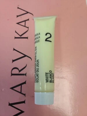 Mary Kay DAY RADIANCE Foundation WHITE 'Facial Highlighter~formula 2 - Image 1 of 2