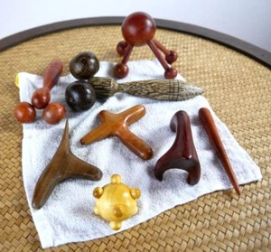 Massagegeräte aus Holz,Wellness,Reflexzonenmassage,Entspannung - Bild 1 von 9