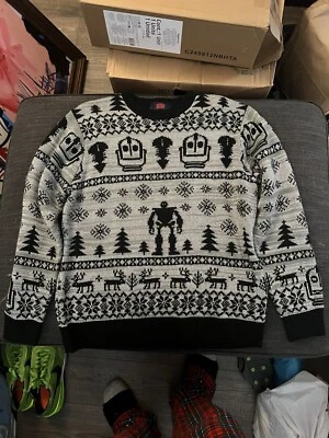 Suéter Mondo Middle Of Beyond Iron Gigante Navidad Vacaciones Talla Mediana Foto 1 de 2