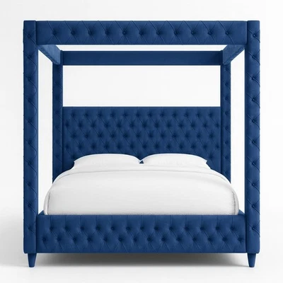 Elegante cabecero acolchado azul con marco de cama Aya tapizado en terciopelo moderno tamaño king Foto 1 de 4