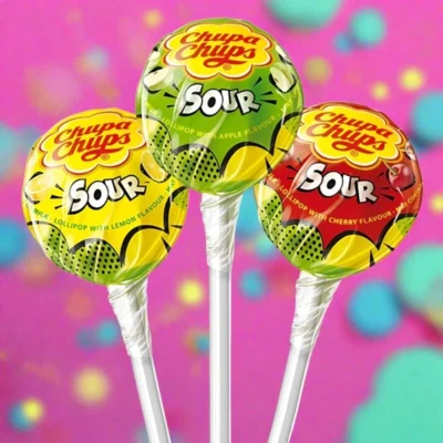 Chupa Chups Sour Mix Lollipops Sour Strawberry, Lemon & Apple Party Bag Lollies - Image 1 of 4