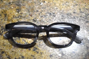 Peepers 2.75 Curtin Call Glasses - Picture 1 of 2