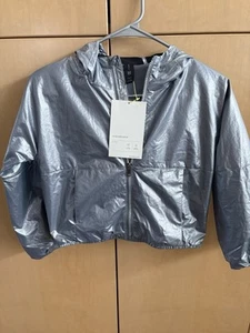 NWT kids silver hooded full zip windbreaker size small 6/7 - Picture 1 of 3