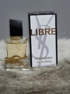 YVES SAINT LAURENT YSL Libre eau de parfum mini travel splash 0,25/oz 7,5 ml nuevo Foto 1 de 4