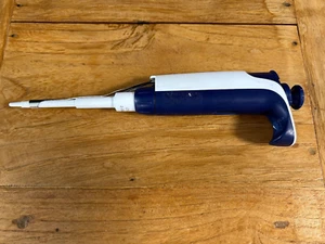 Rainin Pipet-Lite XLS 2-20 μL LTS L-20 20uL RFID Einkanalpipette + WRNTY - Bild 1 von 4