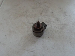 Original-Zubehör-Hersteller Briggs & Stratton 596038 Kraftstoffmagnet (24A5) - Bild 1 von 2