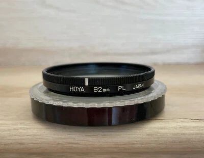 HOYA 62mm PL filter with original plastic case - JAPAN - Image 1 of 2
