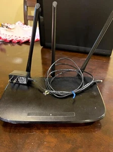 TP-Link (TL-WR940N) wireless N Wi-Fi Router, Up to 450Mbps - Picture 1 of 2