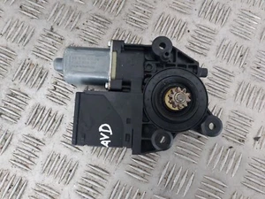 Moteur de lève Vitre Avant Droit - RENAULT SCENIC III (3) - Réf : 807302741R - Picture 1 of 4