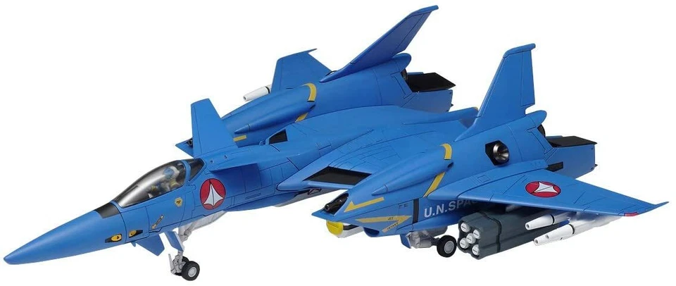 WAVE Macross VF-4 Lightning III DX Ver. 1/72 Model Kit - Image 1 of 1