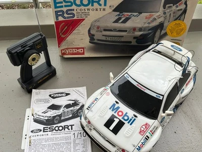 1993 Kyosho Ford Escort RS Cosworth 4WD 1:10 No. 30311 - Bild 1 von 4