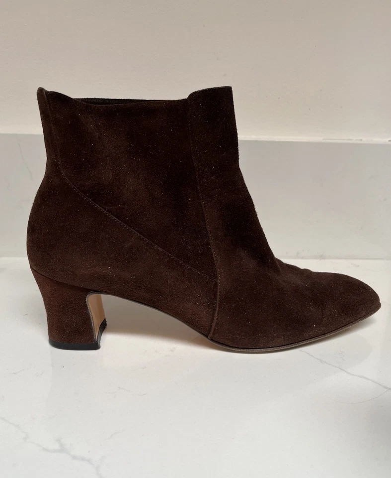 Botas de tornozelo Salvatore Ferragamo Itália femininas camurça marrom tamanho 9 B - Imagem 1 de 4
