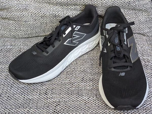 NEW BALANCE FRESH FOAM Laufschuhe Sneaker aber Achtung UNPAAR!!! L45+R44,5 - Bild 1 von 8