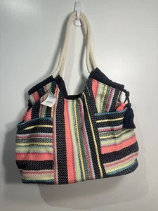 large colorful duffle bag beach or over night bag side pockets & large opening - Picture 1 of 10