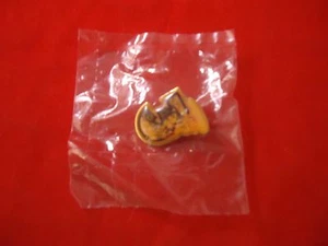 Sonic the Hedgehog 3 Sega Genesis Promotional Button Pin Back Promo Tails *NEW* - Picture 1 of 3