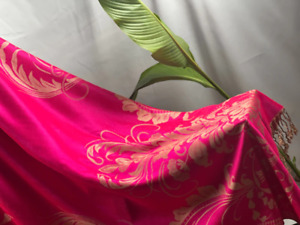 Vivid Hot Pink Pashmina Shawl with Gold Floral Embellishments – Glamorous Fringe