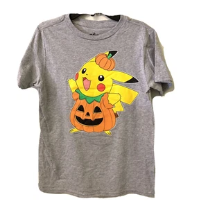 T-shirt maglietta grafica zucca pikachu grigia bambini Nintendo Pokemon taglia media - Foto 1 di 3