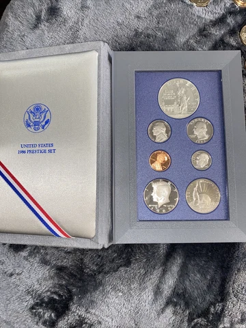 1986 US Mint PROOF Silver PRESTIGE Set STATUE of LIBERTY Cover