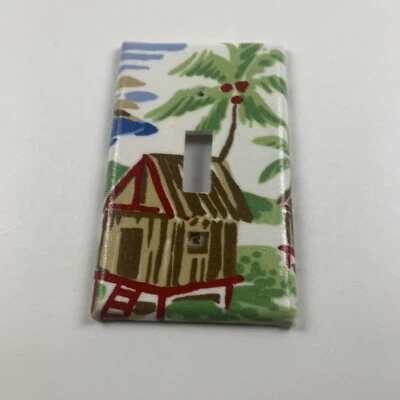 Cubierta de interruptor de luz hecha de Pottery Barn Kids material de surfista hawaiano tropical Foto 1 de 4
