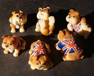 Serie Kunststoff-Bulldog Nr.4 - Bild 1 von 6