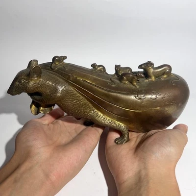 Vintage Chinese Bronze Rat Statue Mouse Family Zodiac Feng Shui Home Decor 1180g - Image 1 of 4