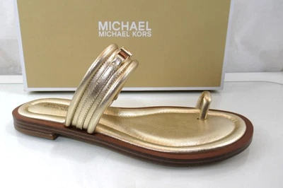 Sandalias Michael Kors Veronica Tanga Planas Doble Correa Logo MK Dorado Pálido Talla 7 Foto 1 de 4