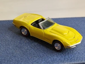 Vintage-Johnny Lightning- 1/64 Scale-1968 Chevy Corvette -F29 - Picture 1 of 10