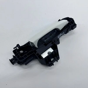 Mercedes CLA X117 TÜRGRIFF WEISS 450 OSF RH FAHRER VORNE RECHTS 15-19 - Bild 1 von 12