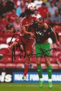 BRISTOL CITY: AARON WILBRAHAM SIGNED 6x4 ACTION PHOTO+COA - Picture 1 of 1