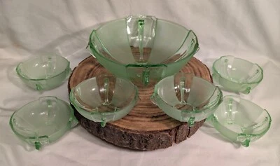 Art Deco Green Glass by Stolzle Czechoslovakia. Serving Dish & 6 Bowls. - Image 1 of 4