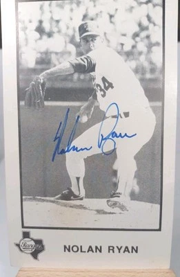 Nolan Ryan B&W Photo Texas Rangers Signed 3.5" x 5.5" No COA - Image 1 of 3