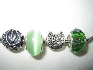 4 Stck. Glücksbringer Katzenauge grüne Perle für europäisches Armband  - Bild 1 von 2