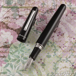 Montegrappa Elmo 01 Black Fountain Pen Fine - Picture 1 of 6