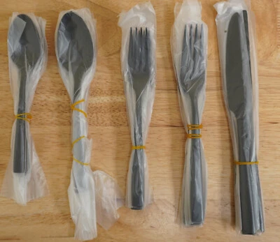 ORNATIVE TABLEWEAR Solid Matte Black 20 Piece Members Mark 18/10 304 Stainless Steel Flatware Set