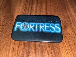 Forteresse ~ CHRISTOPHER LAMBERT ~ PROMO FILM 1992 * BOUTON PINBACK 2" X 3" - Photo 1/3