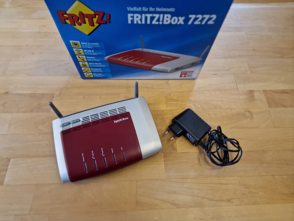 AVM FRITZ!Box 7272 450 Mbps 2-Port Gigabit-Ethernet 10/100/1000 und 2-Port... - Bild 1 von 1