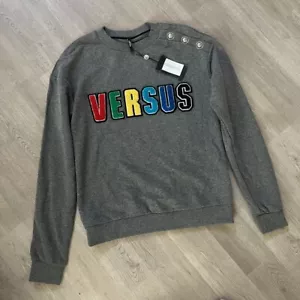 Sudadera Unisex NUEVA CON ETIQUETAS VERSACE VERSUS Multicolor Logo Talla M Gris - Imagen 1 de 11