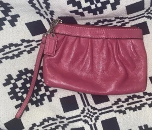 Coach Wristlet Bright Pink Patent Leather Navy Interior 7" x 4.5" - Picture 1 of 6