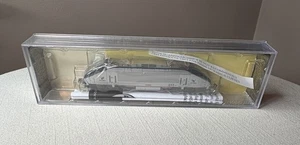 NIB NEW N Scale Bachmann Spectrum Acela Amtrak HHP-8 DCC #655 Locomotive - Picture 1 of 6
