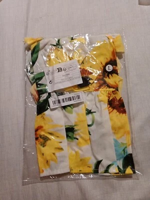 Sunflower Pattern Dress For Medium Dogs/Cats/Pets - Image 1 of 4