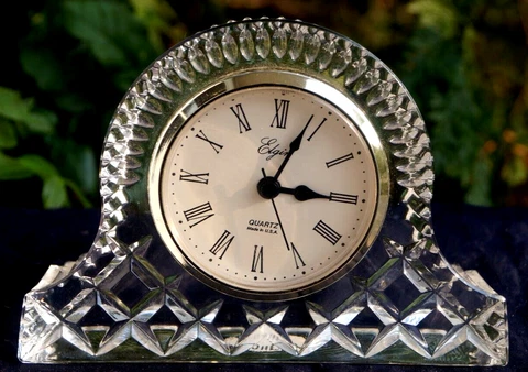 Vintage 1980s Elgin QUARTZ Bohemian LEAD CRYSTAL Shelf Mantle Clock  - WORKS Cover