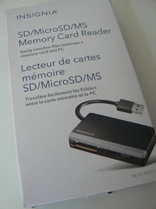 Lector de tarjetas de memoria todo en uno Insignia USB 2.0 (NS-DCR20C3-C) - Imagen 1 de 4