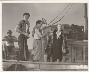 ROSENBETT ORIGINAL FOTOGRAFIE HINTER DEN KULISSEN OFFEN CONSTANCE BENNETT 1933 - Bild 1 von 2