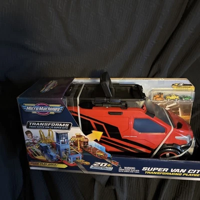 Micro Machines  Super Van City Transforming Playset & 3 Exclusive vehicles new - Image 1 of 3