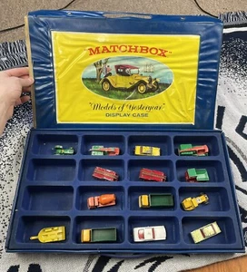 Matchbox Lesney Models of Yesteryear Display Carrying Case w/ 14-CT Various Cars - Picture 1 of 24