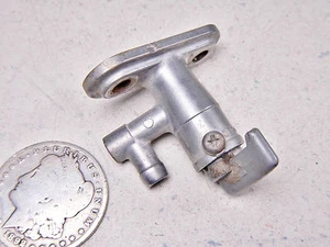 81 YAMAHA YZ465 GAS FUEL PETROL PETCOCK  - Picture 1 of 7