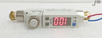 28761 SMC Digital Durchfluss Schalter PFMB7201S-02-C - Bild 1 von 4