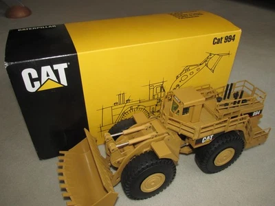 Radlader CAT 994 NZG Modell No.366 Scale 1:50 Made in Germany - Bild 1 von 4