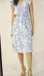 ANN TAYLOR DAMEN BLUMEN WICKELKLEID FLATTERÄRMEL GR 00 Petite Weiß/Blau - Bild 1 von 15